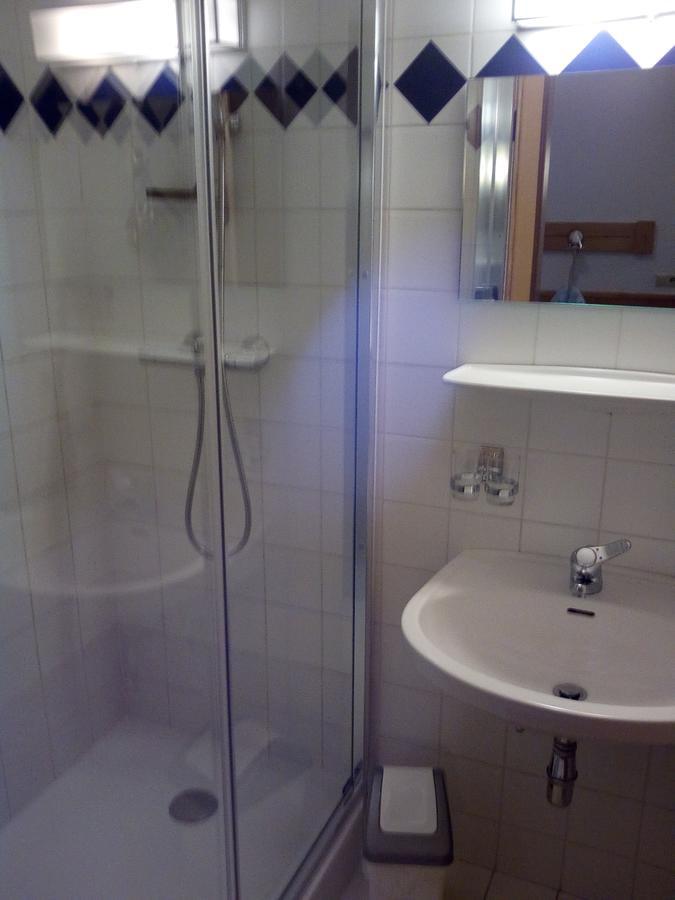 Hotel Zum Goldenen Hirschen 거스텔링안더얍스 외부 사진